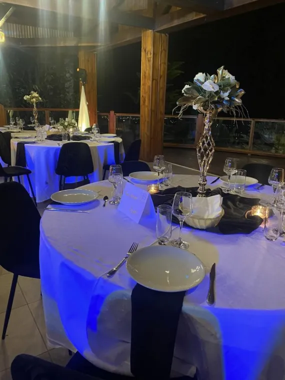 Salle de réception avec traiteur, Sainte-Marie, Domaine des Citronnelles